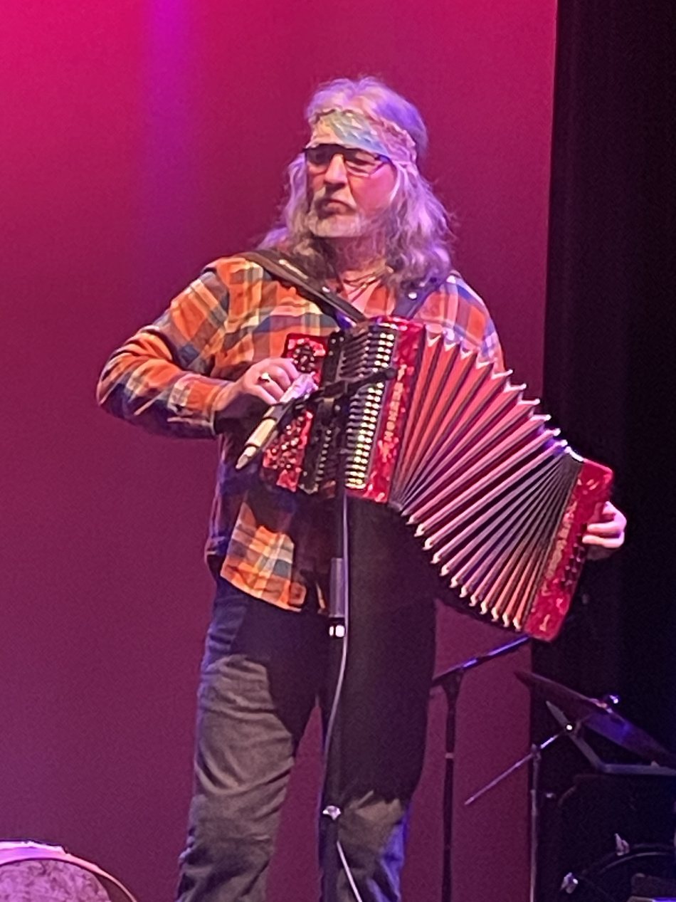Edgar Hann playing button accordion