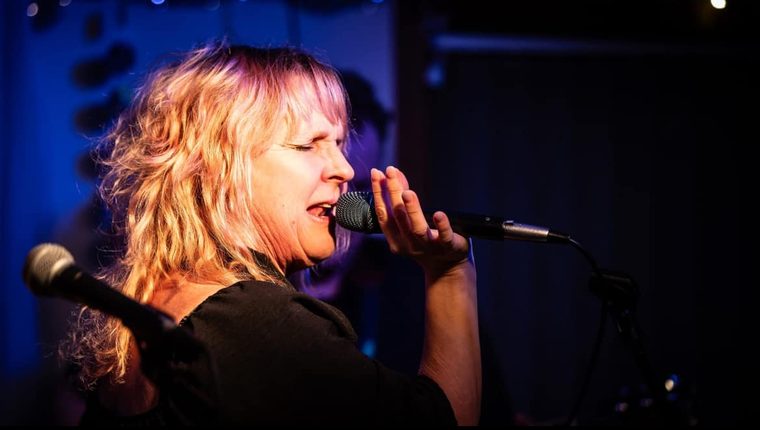 Tonya Horoky Cooper performing